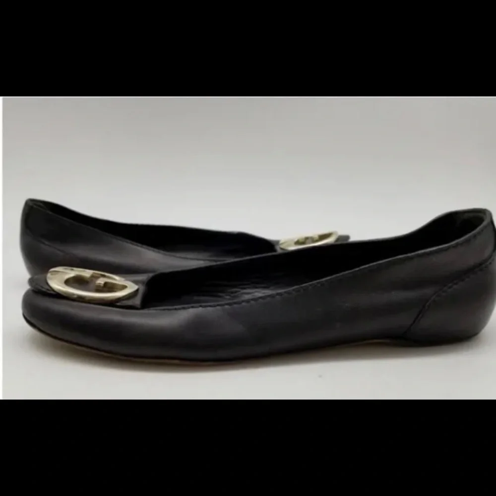 GUCCI women's black leather ballet flats Size 36.5 Made In Italy GG Logo. - Picture 7 of 9
